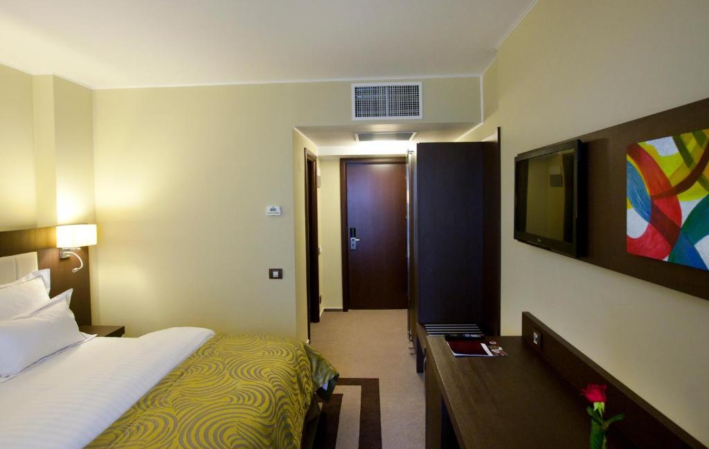 Pietroasa Hotel 4*