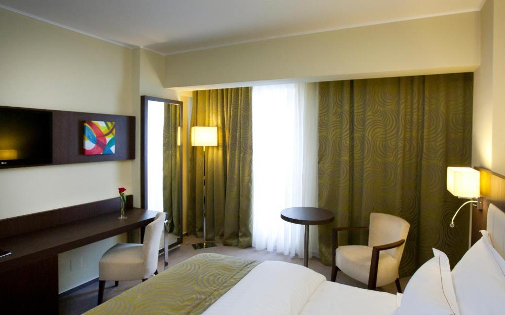 Pietroasa 4* Buzău